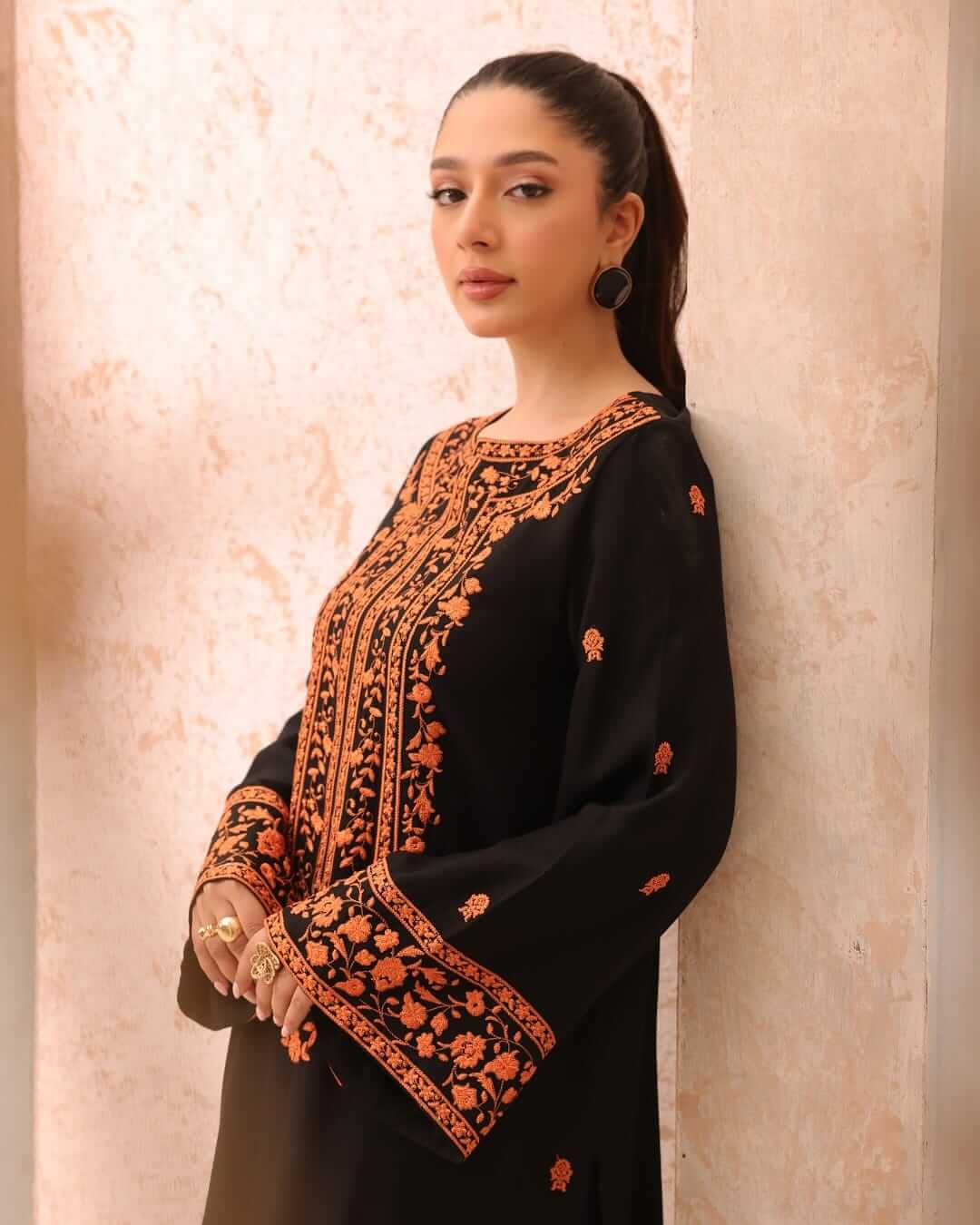 Sofia Emb Work 2pc